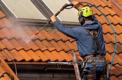 Démoussage et hydrofuge de toiture à Joncels